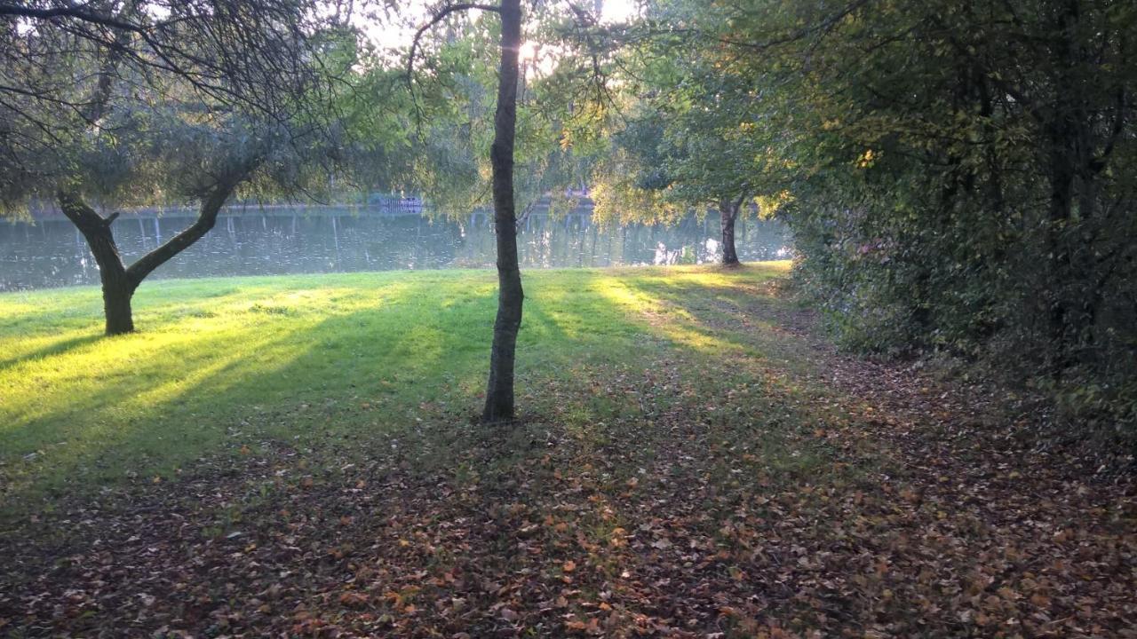 Gite Des Etangs De Beaulieu Le Plessis-Dorin Esterno foto